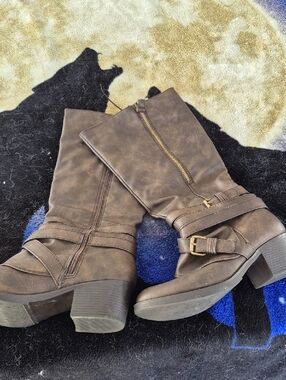 Kohl's Brown Mid-Calf Buckle Heeled Boots